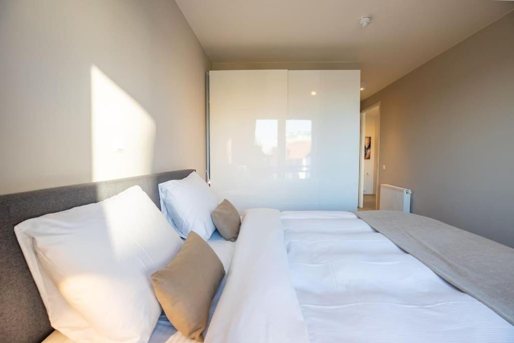 Home Away, Light And Bright Cadzand Extérieur photo